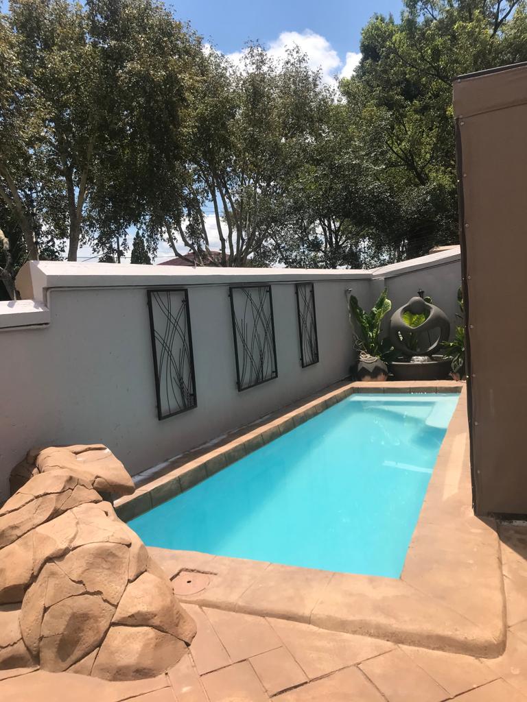 WhatsApp Image 2022-10-02 at 14.24.41 (3)